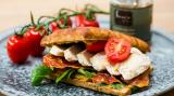 Sandwich m, kylling og kalkun bacon
